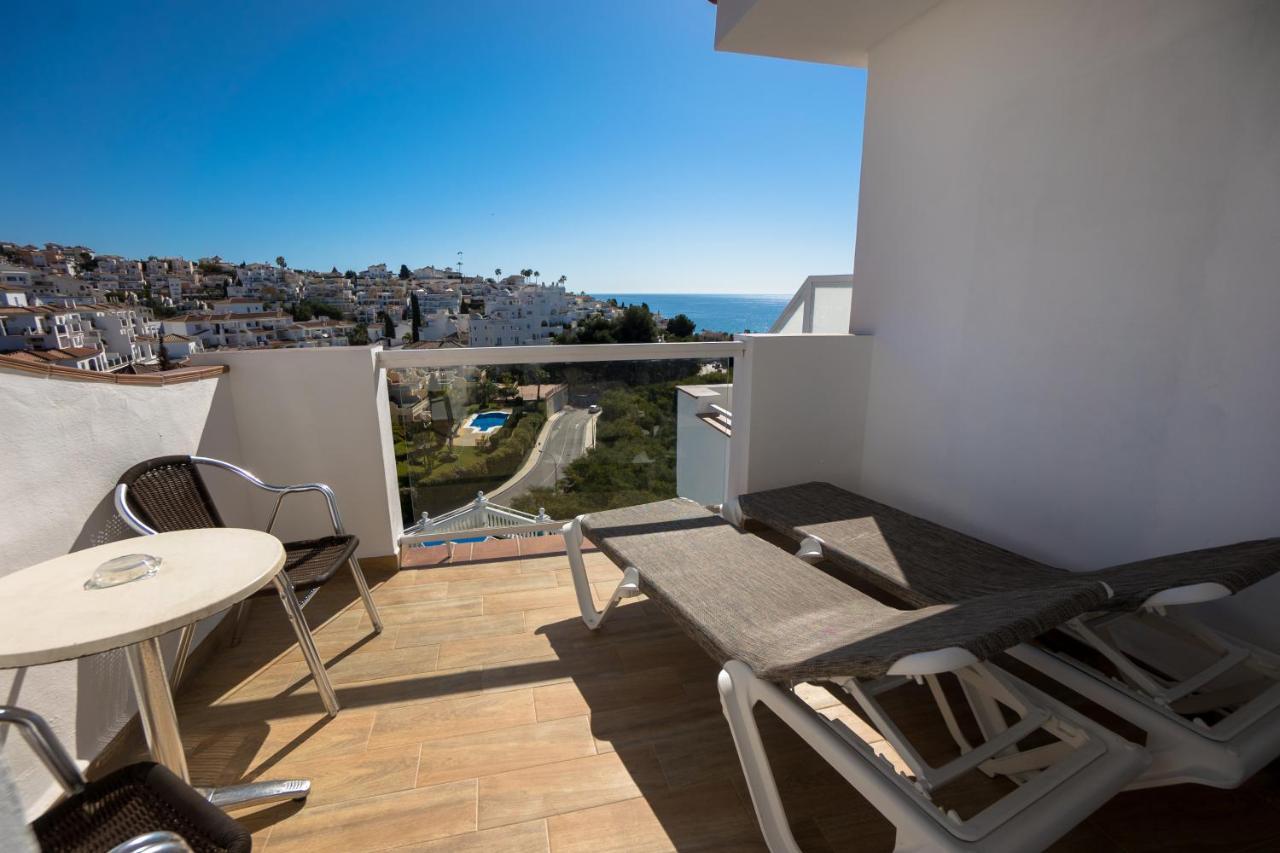 Hostal Casa Mercedes Nerja Luaran gambar